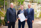 (v. l.) Dr. Michael Karrer, Referatsleiter im Landwirtschaftsministerium, Stenke Marcel, Illertissen, Zierpflanzenbau, Hermann Berchtenbreiter, Präsident des Bayerischen Gärtnerei-Verbandes