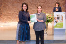 v. l. Ministerin Michaela Kaniber, Alexandra Asen