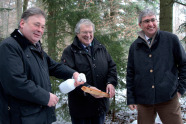 Forstminister Helmut Brunner, der Vorsitzende des Bund Naturschutz in Bayern, Prof. Dr. Hubert Weiger und der Vorstand der Bayerischen Staatsforsten Reinhardt Neft
