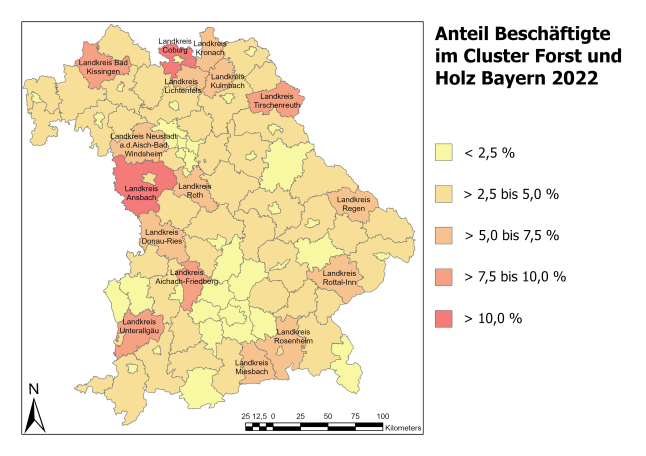 Bayernkarte zeigt Anteil der Beschäftigten des Clusters Forst und Holz an der Gesamtbeschäftigung in den Landkreisen 2022