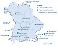 Die Umrisskarte zeigt die Standorte der Holzwerkstoff- und Papier-/ Zellstoffindustrie in Bayern und angrenzenden Regionen mit Rohholzeinsatz.