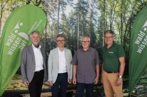 Gruppenfoto von vier Männern